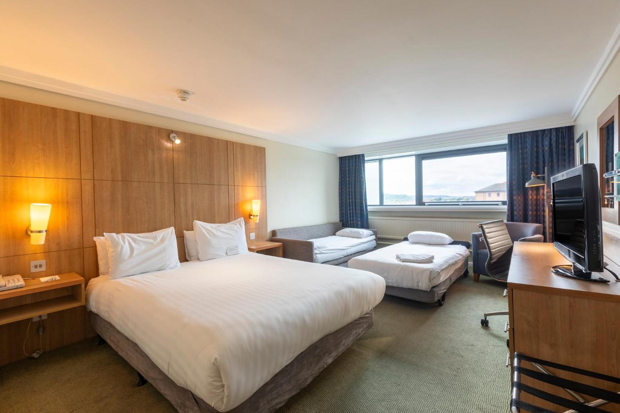 Holiday Inn Cardiff City By Ihg Екстериор снимка