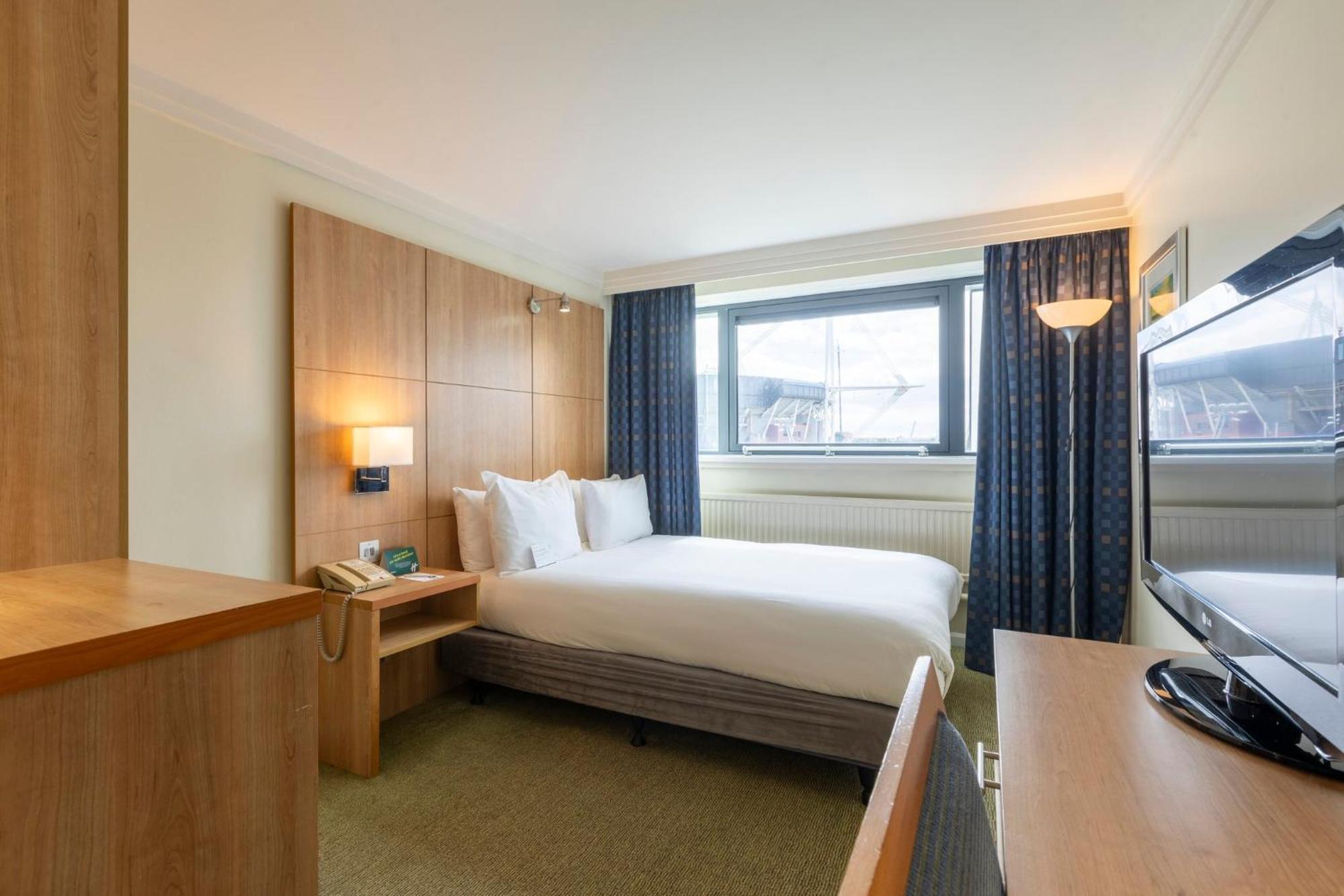 Holiday Inn Cardiff City By Ihg Екстериор снимка
