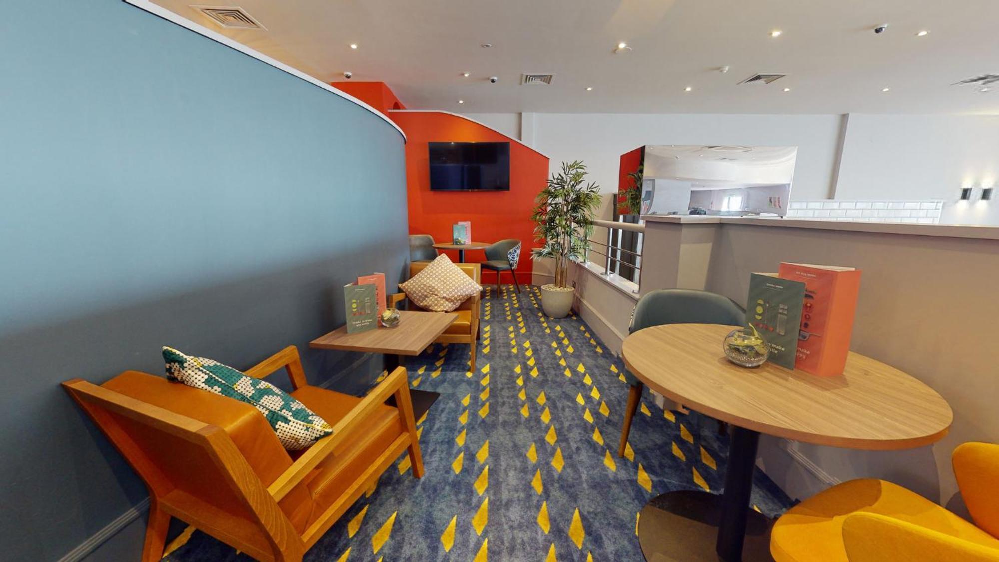 Holiday Inn Cardiff City By Ihg Екстериор снимка