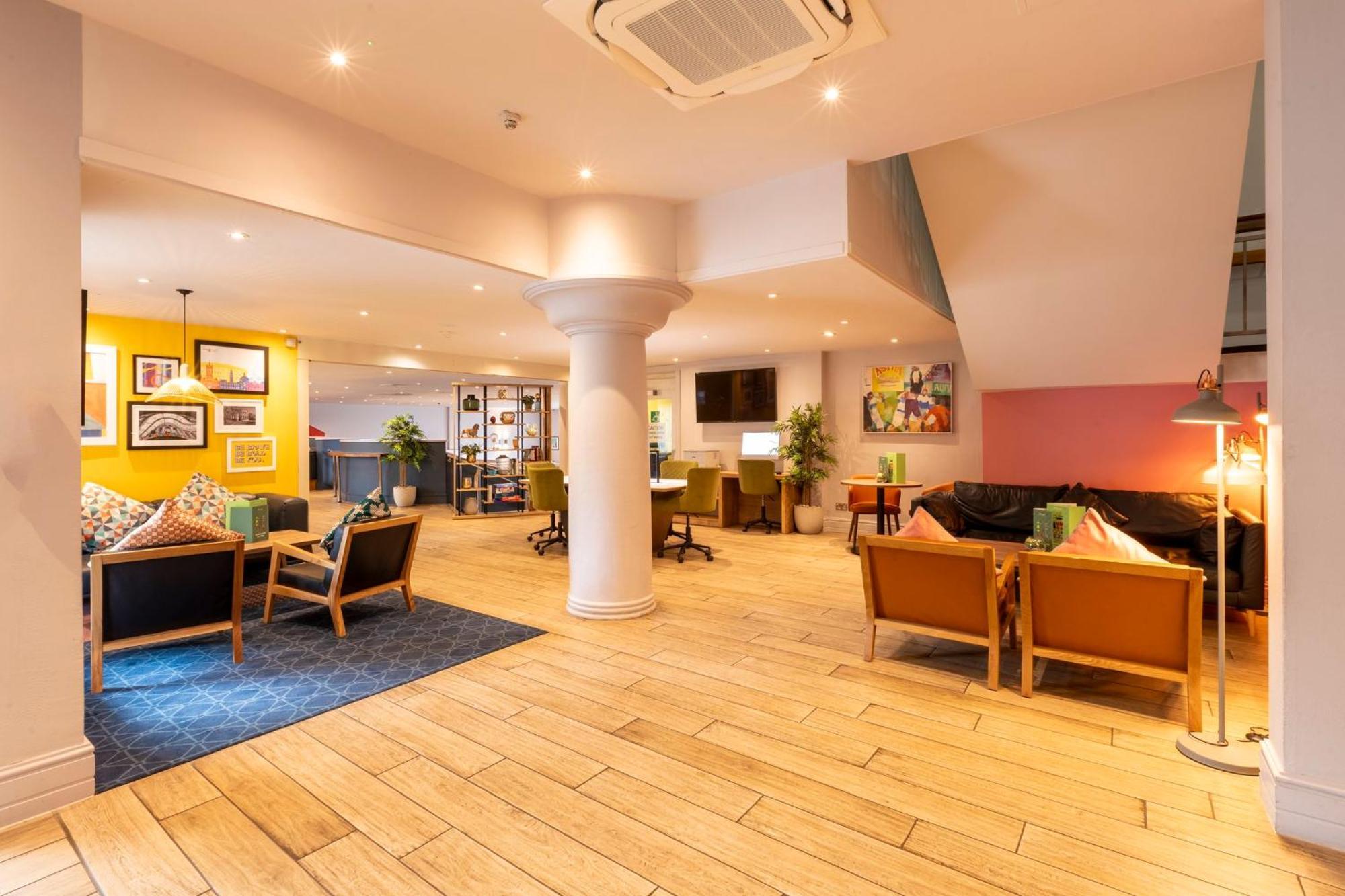Holiday Inn Cardiff City By Ihg Екстериор снимка