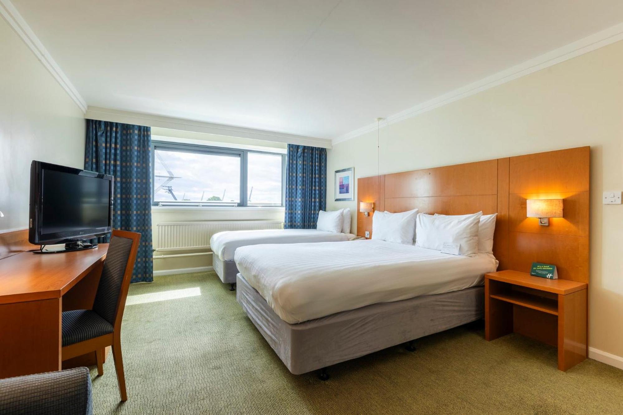 Holiday Inn Cardiff City By Ihg Екстериор снимка